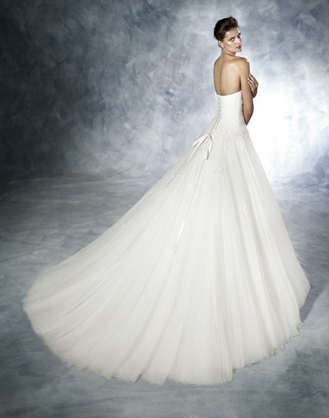 ROBE PRONOVIAS NIGUA DOS